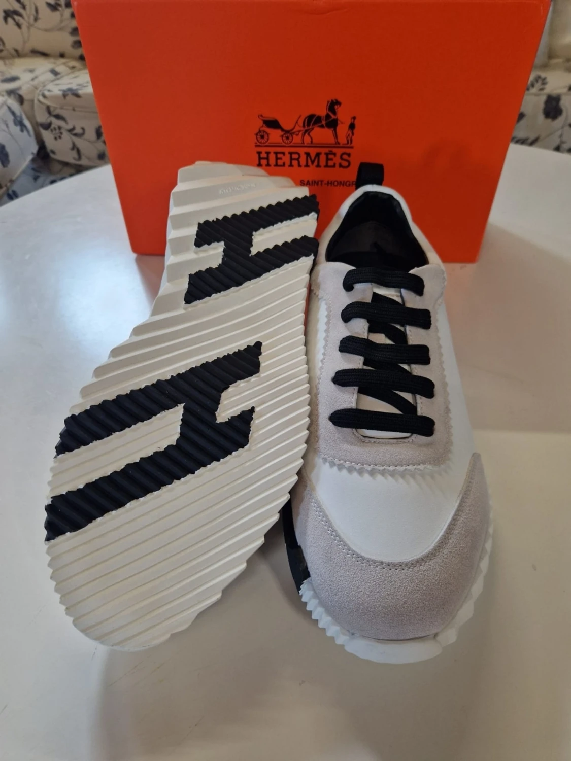 Herme's skor
