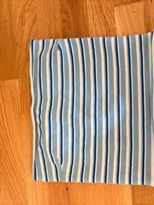 Ginatricot Tube top  - Helt oanvänd tube top från gina tricot med lappen kvar⭐️😍