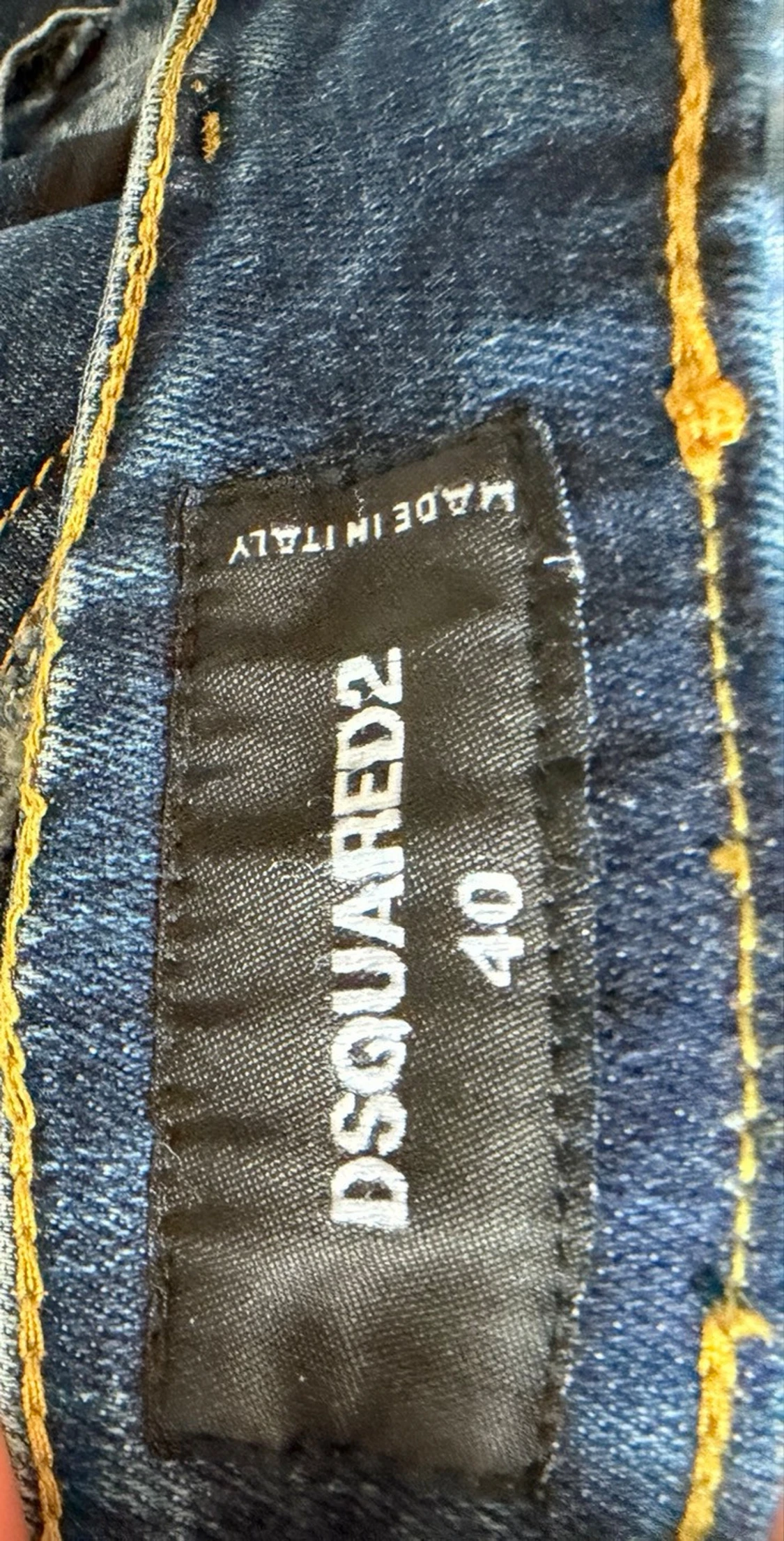 Blå distressed jeans med dragkedja inte fast pris ! - 3