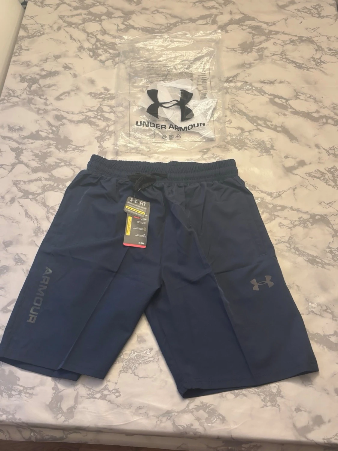 Svarta träningsshorts från Under Armour - 2