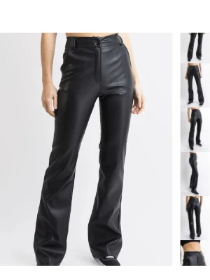 Svarta bootcutbyxor Madlady - Bootcut byxor från Madlady i skinnimitation, mycket fint skick!🌸