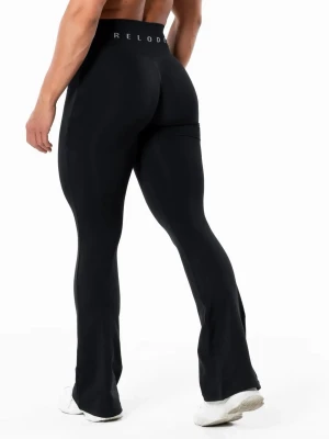 Flate tights - Relode flare tights i svart, använda en gång! Passade inte och för sent att skicka tillbaka, bara att fråga om bilder🤗I storlek S/Tall