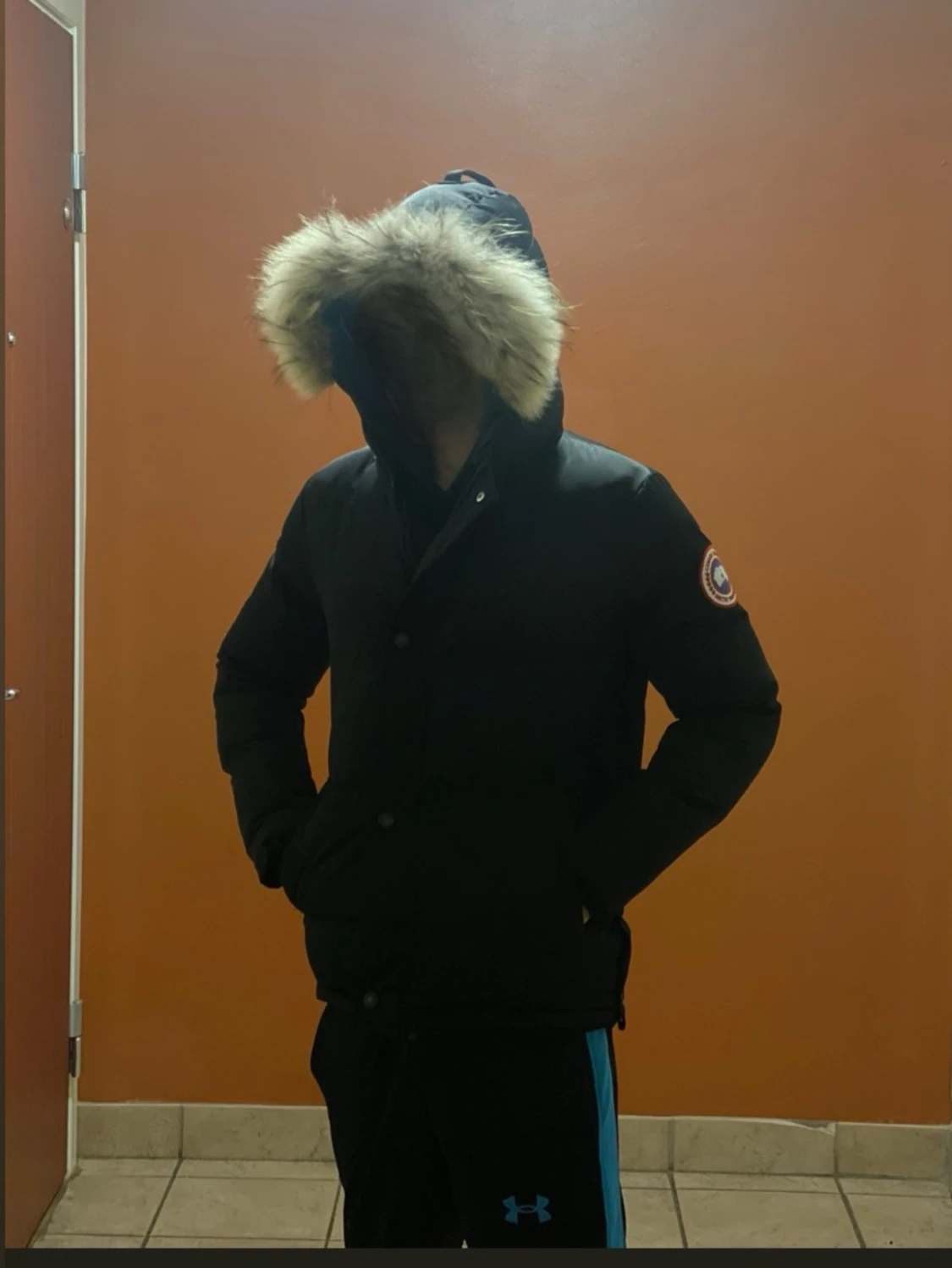 Svart pälsjacka från Canada Goose