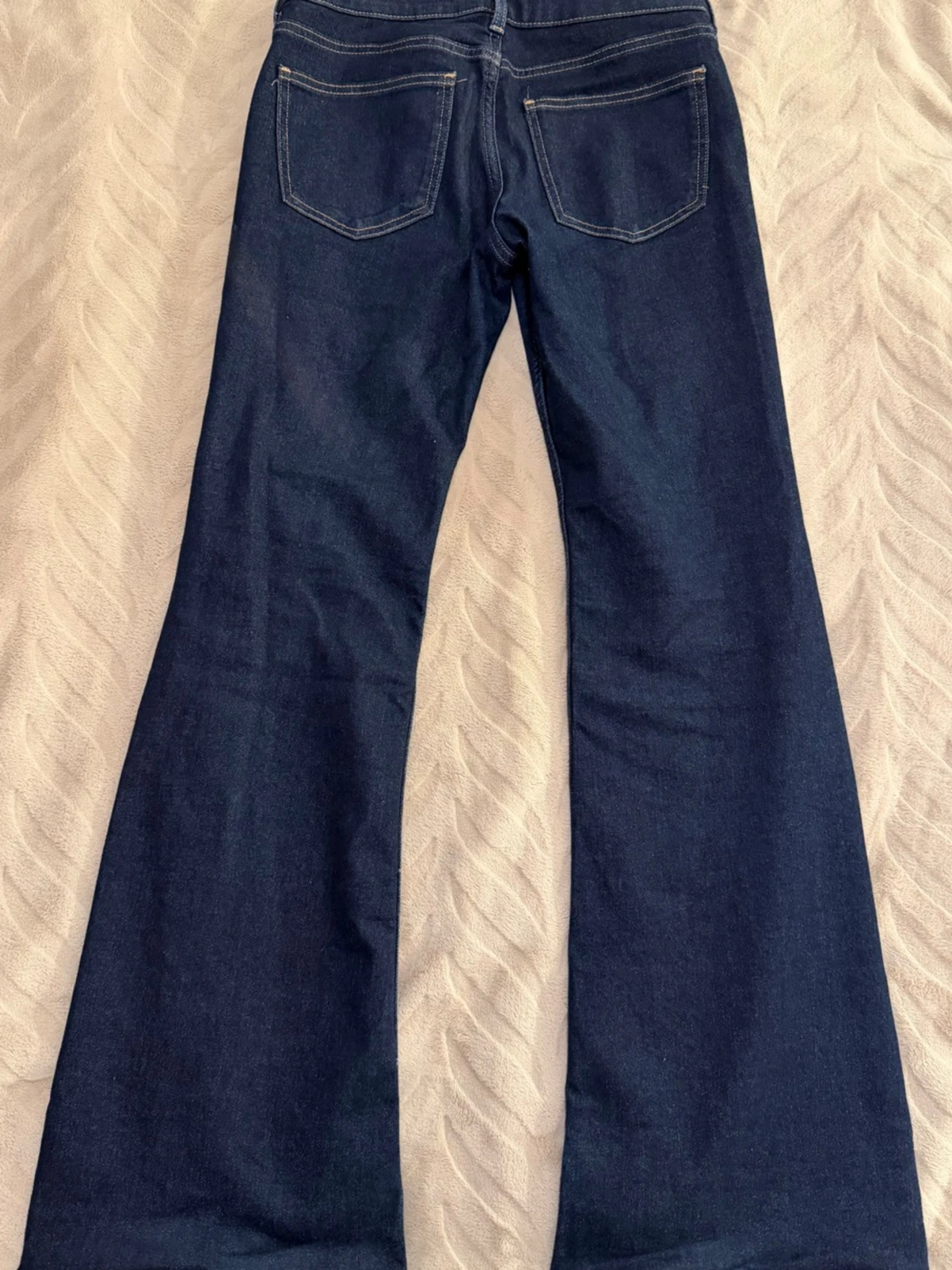 Mörkblå bootcut jeans - 1