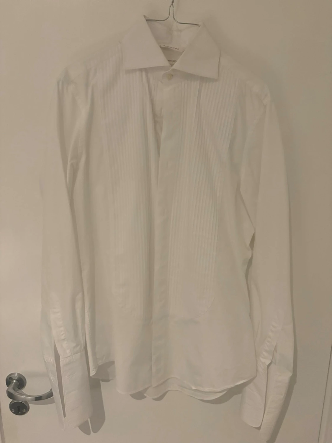Svart smoking från Suitsupply, storlek 46, allt inkluderar. - 2
