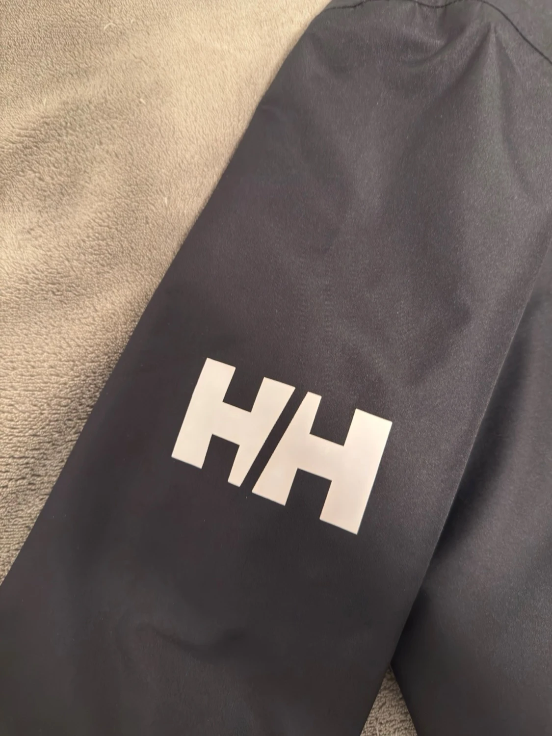 Helly Hansen vindjacka svart - 1