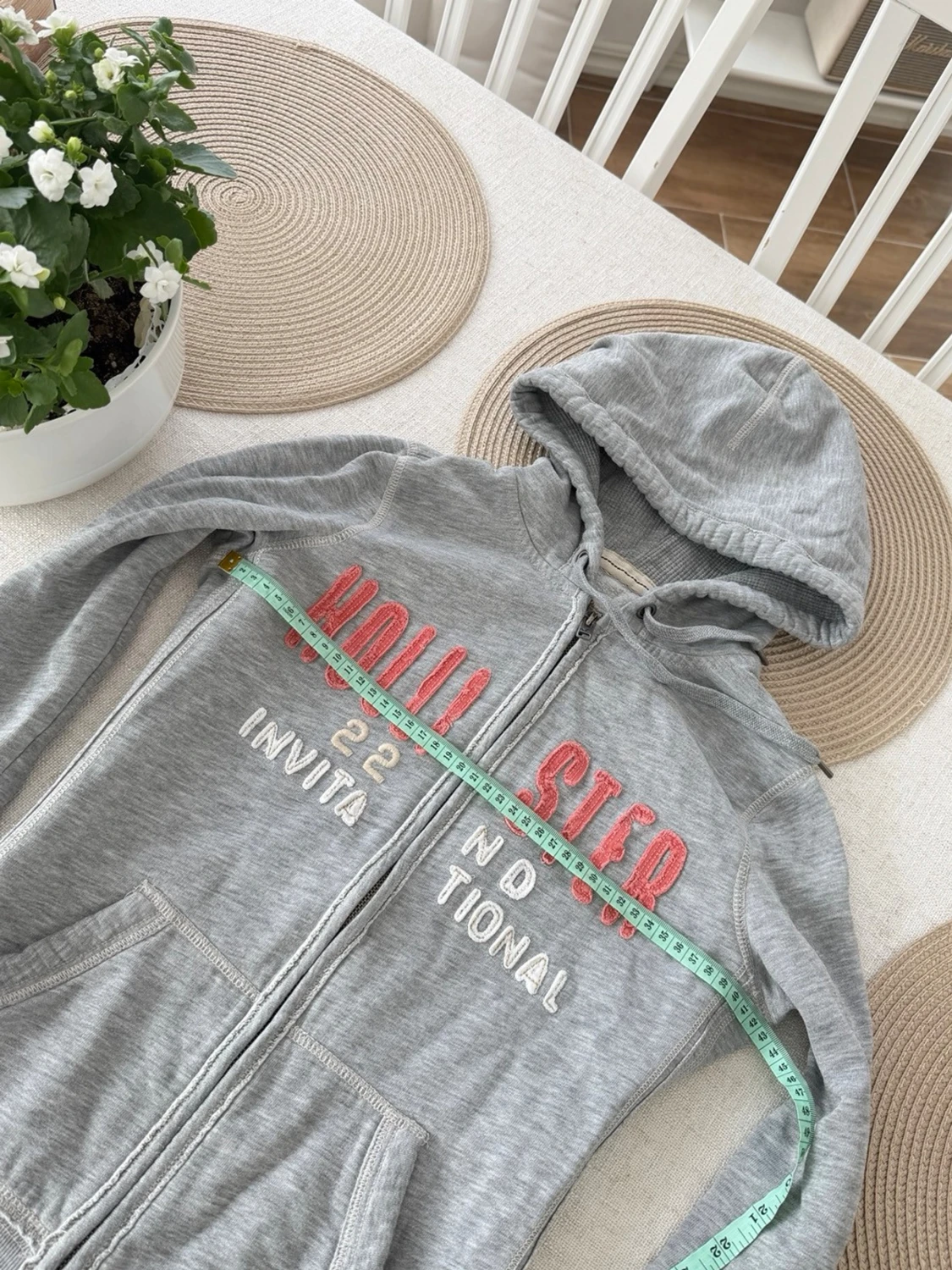 Hollister zip - 4