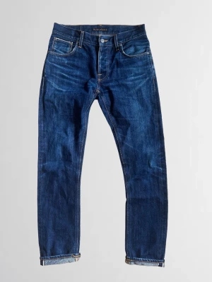 Nudie selvedge jeans  - Nudie selvedge jeans i modellen grim Tim. Storlek 29x32. Sitter slim straight. Mycket bra skick. Hör av er vid fler frågor!