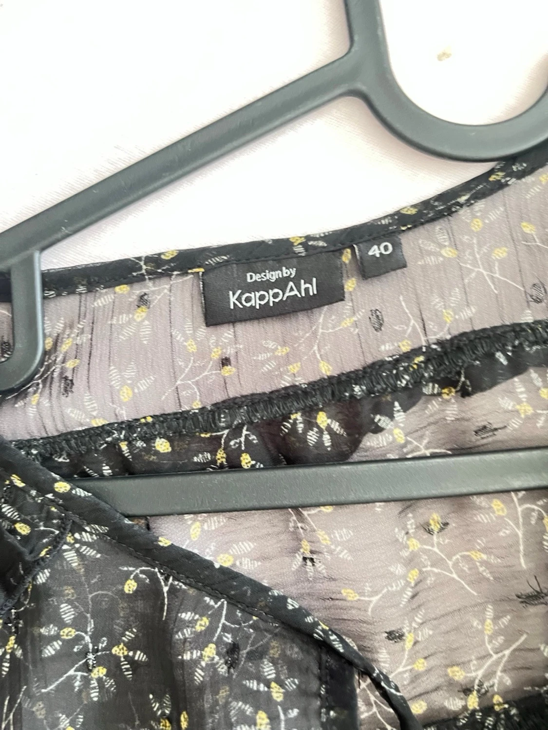 Svart transparent blus från KappAhl - 1