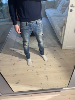 G-star jeans - G-star jeans | Storlek 29/32 | Mycket bra skick | billigare pris vid köp av fler jeans på min profil | Skriv till mig vid frågor📩
