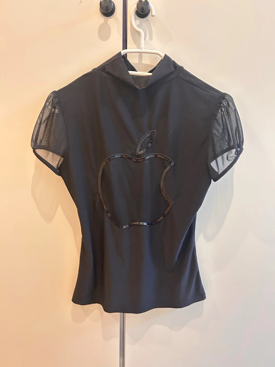 Svart polotopp med puffärm - 3