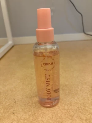 Hår mist - Endast testad. I lukten vanilj.