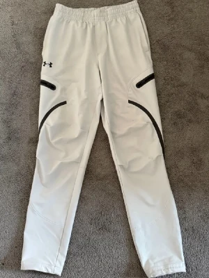 Under armour byxor - Storlek S riktig bra skick 9/10