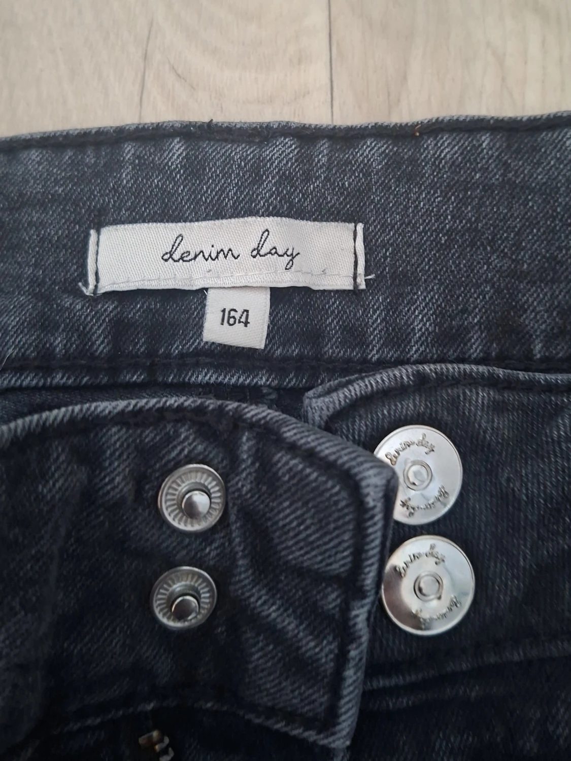 Svarta bootcut jeans från Denim Day - 1