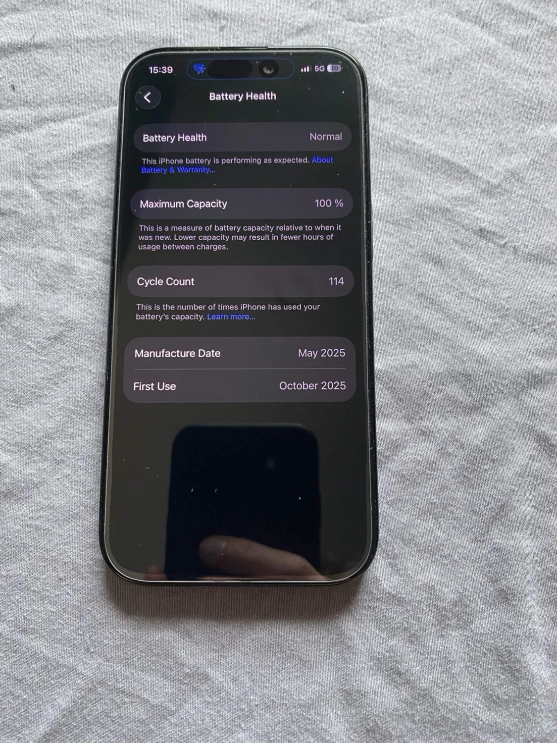 iPhone 16 Pro - 2