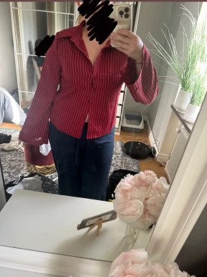 Skjorta  - Röd Skjorta 