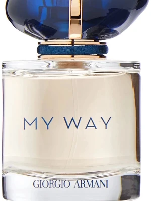 My way parfum - Sprayat den två gånger och säljer den eftersom att jag inte hittar förpackningen och inte föredrar doften då jag fick den i present💕