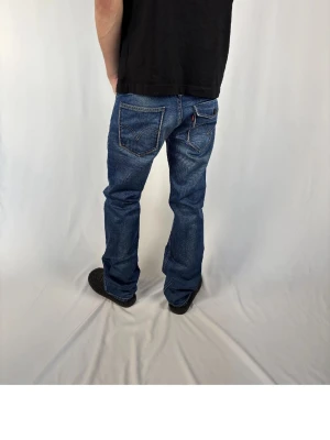 Levis jeans - Milozcloset