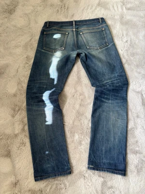 Apc jeans Petit standard - Mycket bra skick väldigt feta med snygg wash. Vid minsta fundering är de bara att höra av sig!🤗👍🌻