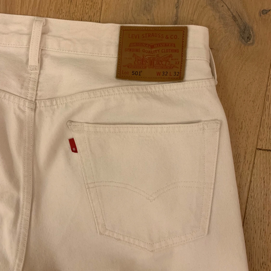 Cremevita Levis 501 - 1