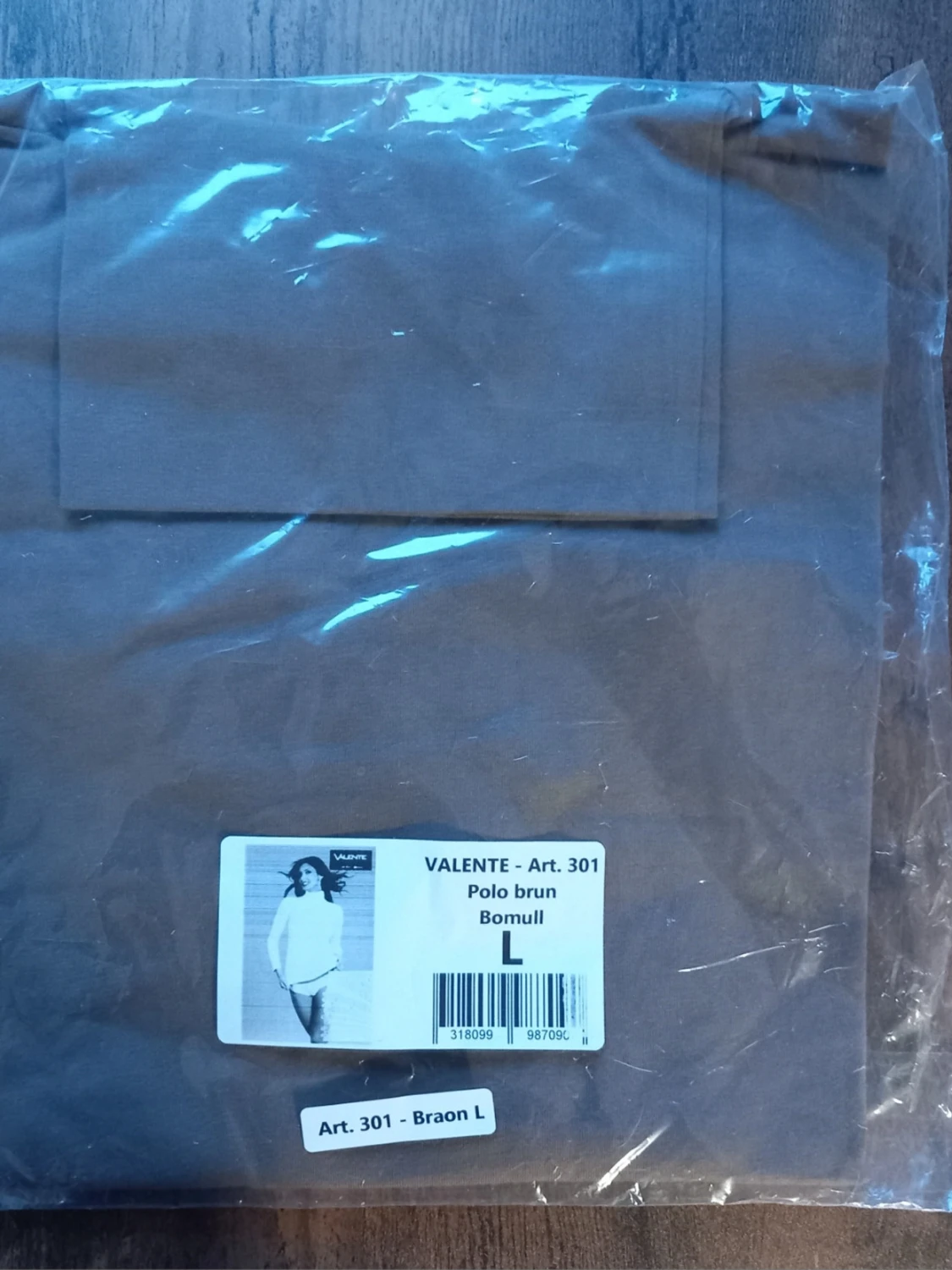 Brun polotopp från Valente storlek L