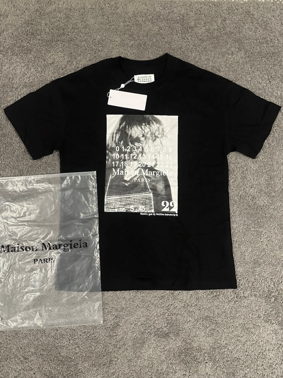 Maison Margiela svart t-shirt med print