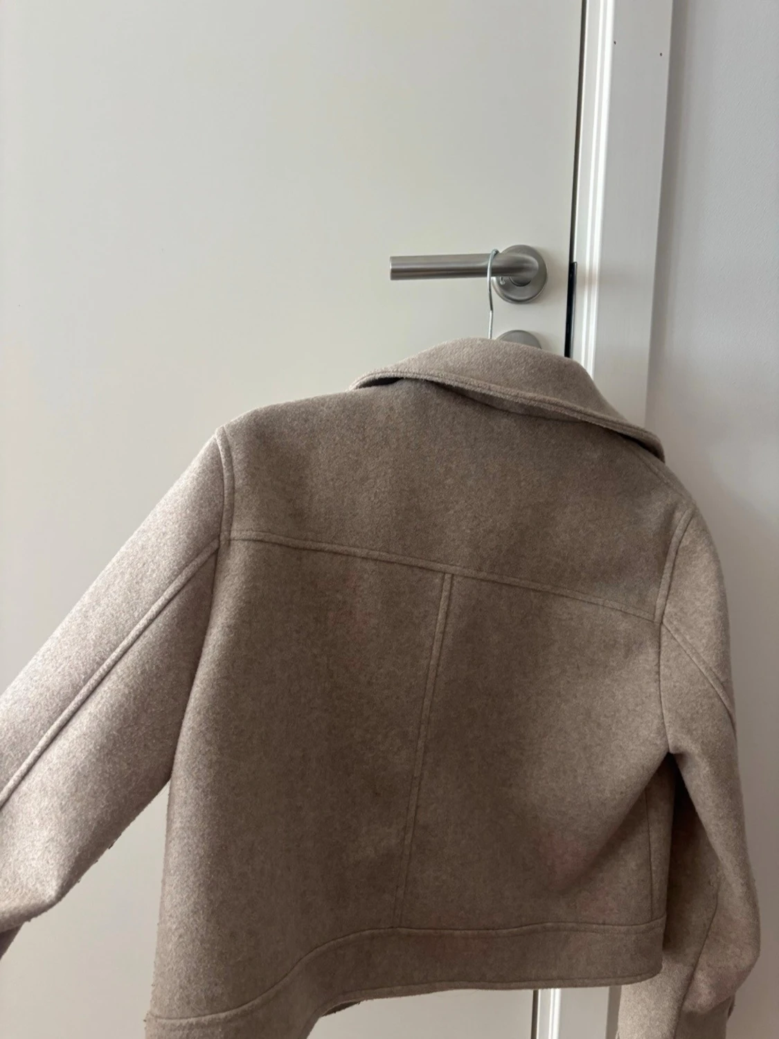 Beige ullkappa från Zara - 3