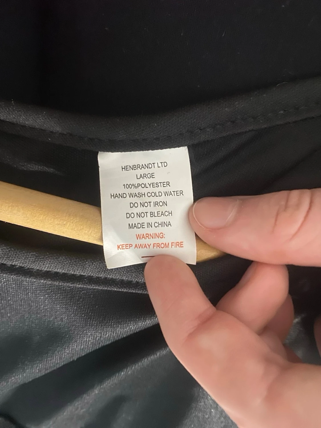 Svart buttericks klänning med fransar - 2