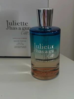 Juliette Has a Gun Vanilla Vibes parfym - Juliette Has a Gun - Vanilla Vibes EDP. Mängd enligt bild