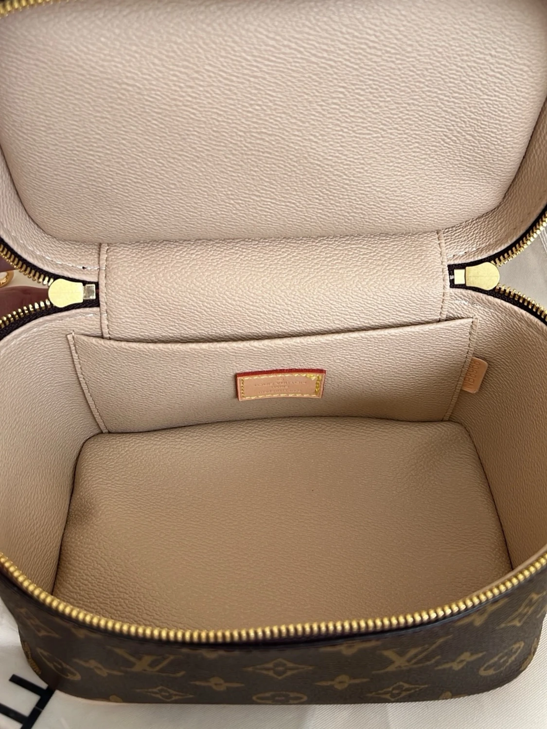Louis Vuitton Monogram sminkväska  - 3