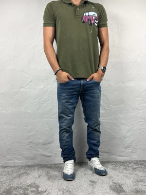 Replay jeans  - Ett par riktigt snygga jeans från Replay i storlek W31 L30 i modellen Anbbas Hyperflex 