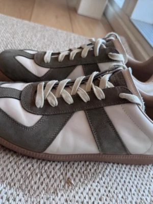 Maison margielas  - Priset kan diskuteras box och påse ingår inte