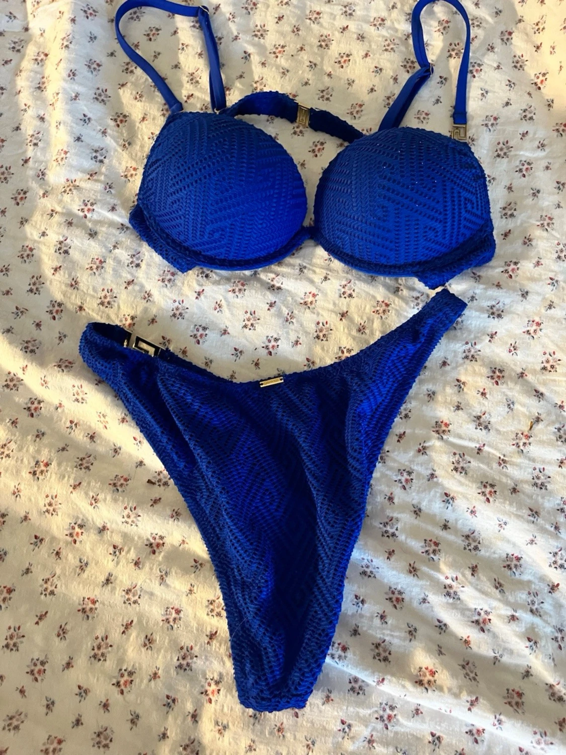 Bikini  - 2