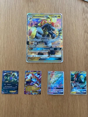 Pokémon kort GX - Hej säljer mina gamla Pokémon kort 