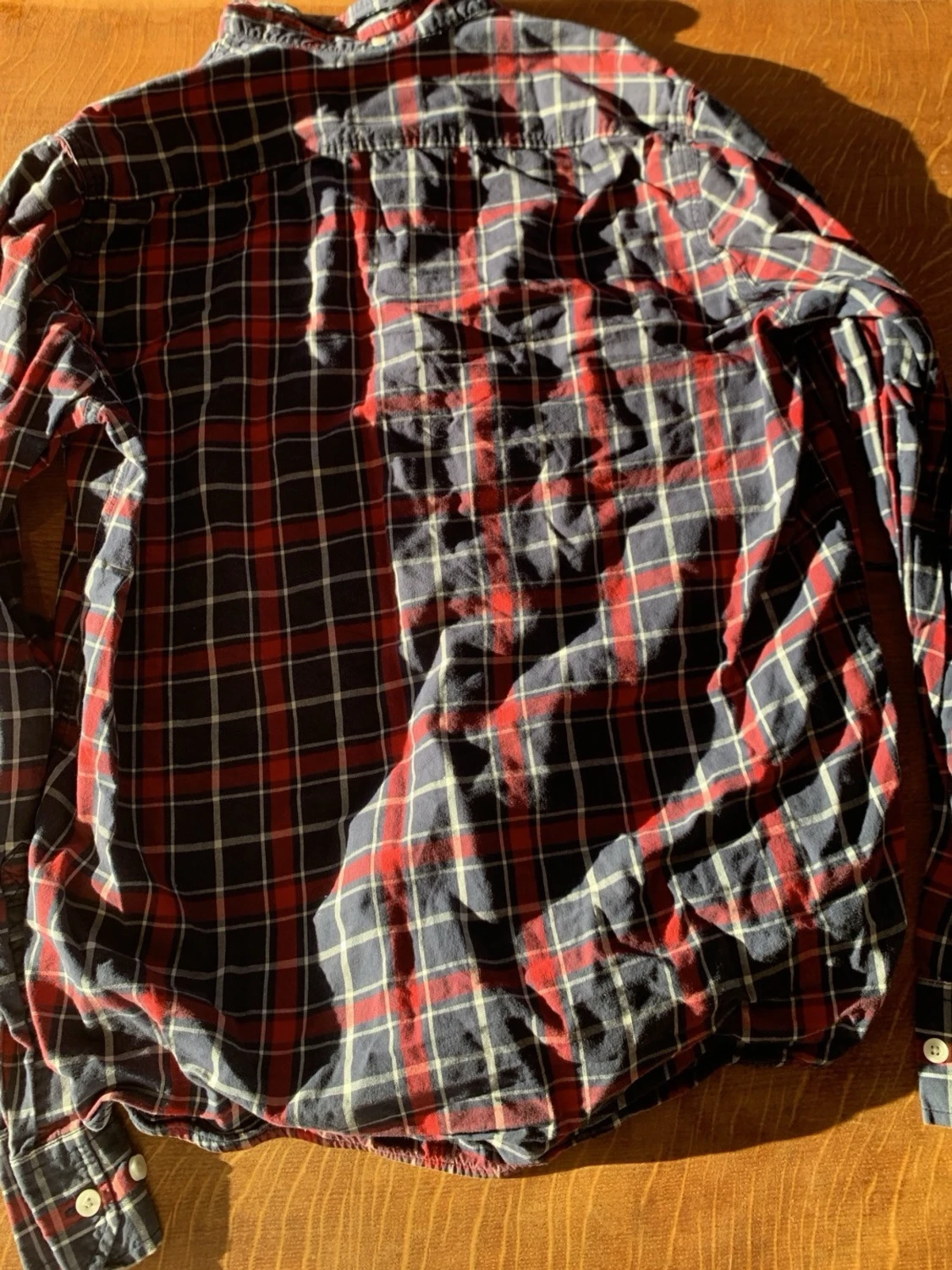 Röd svart skjorta - 1