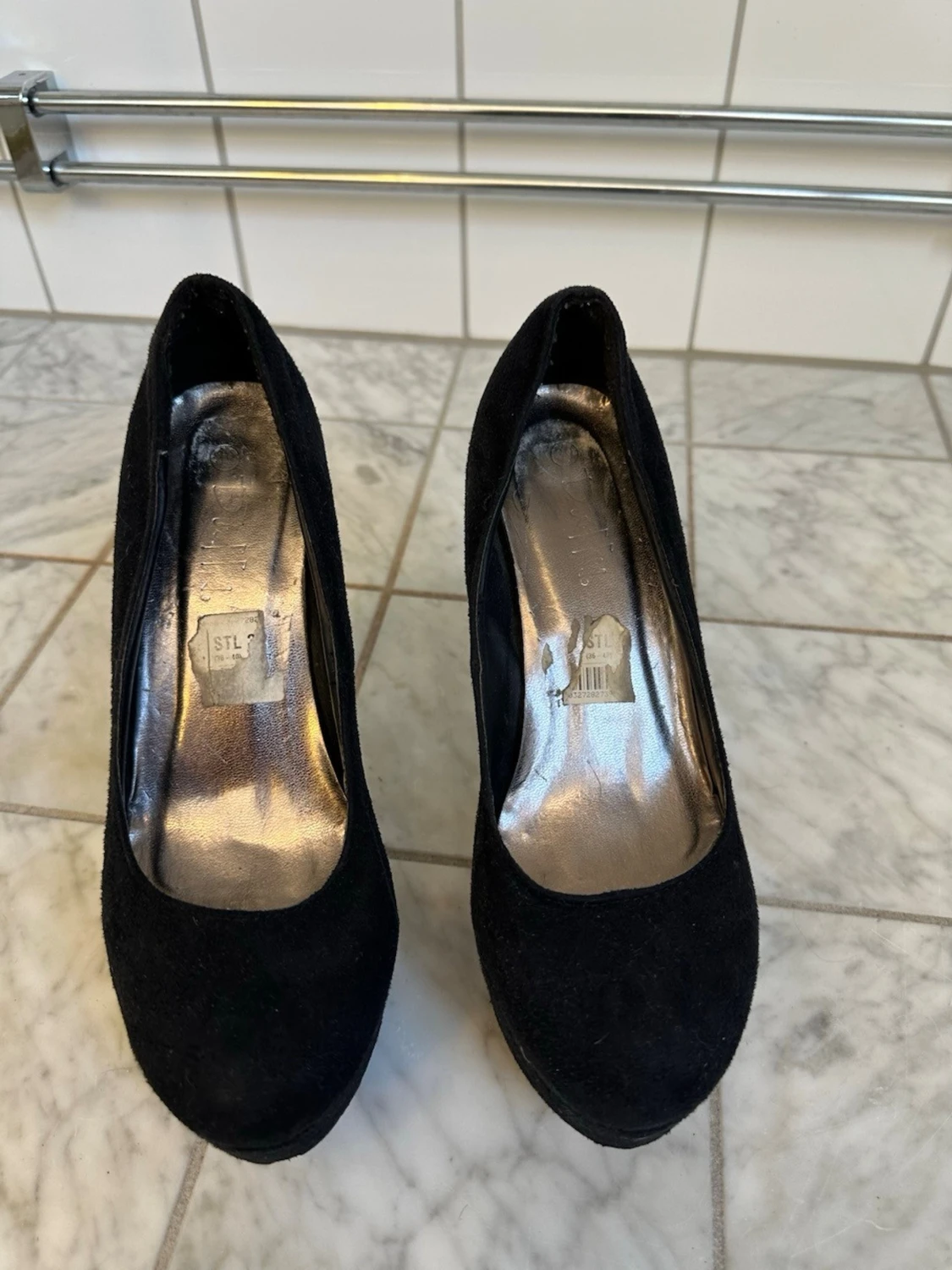 Svarta platåpumps med hög klack 39 - 4