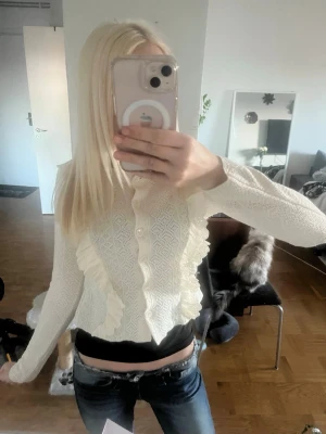 Volang kofta  - Helt oanvänd bara testad. Tyvärr ingen prislapp kvar. 