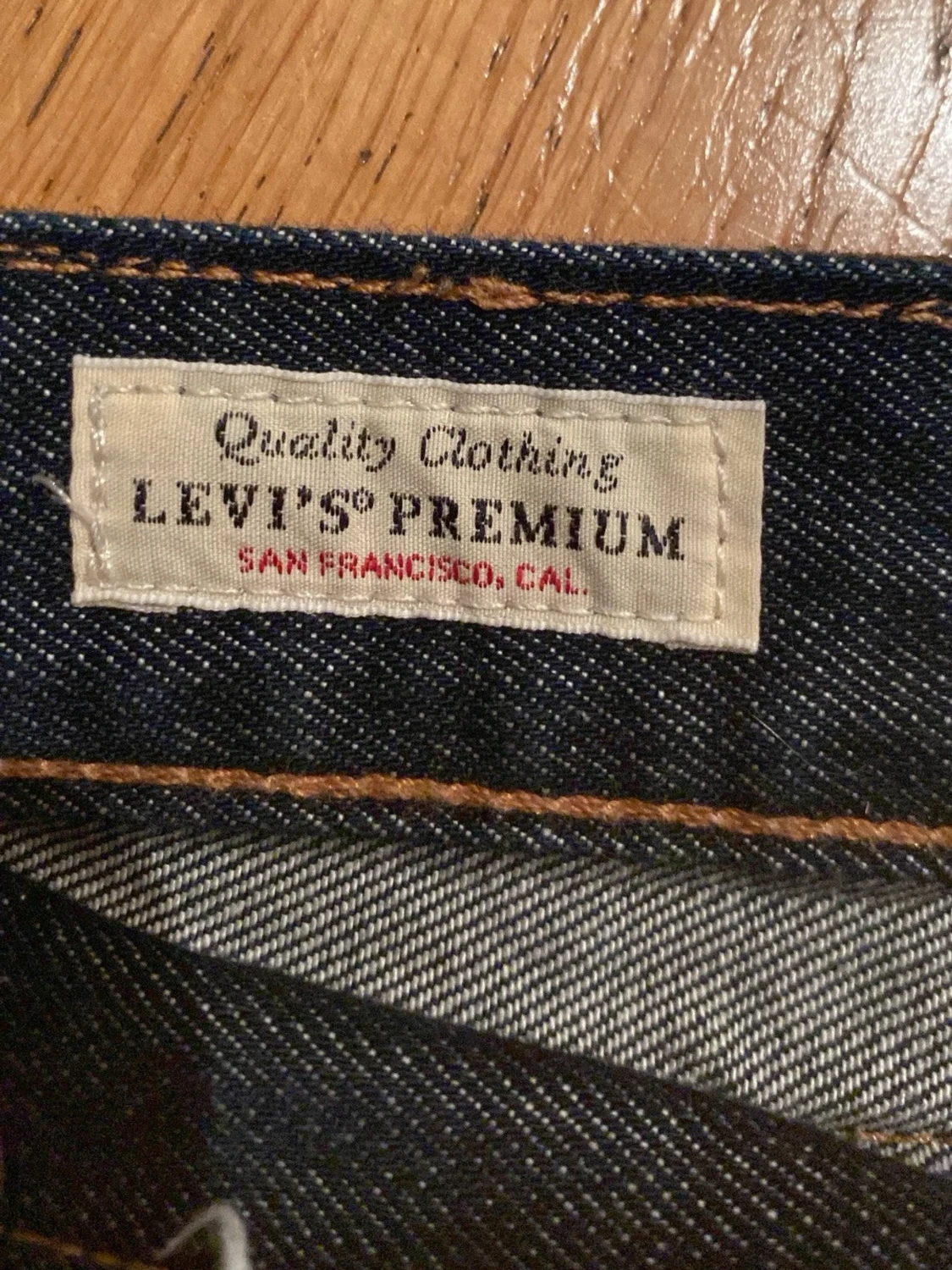 Mörkblå Levis 501 jeans  - 3