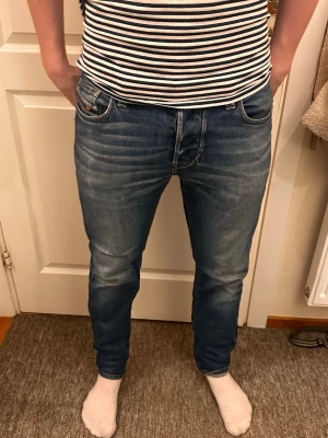 Diesel Jeans  - Diesel jeans i strl:31 .