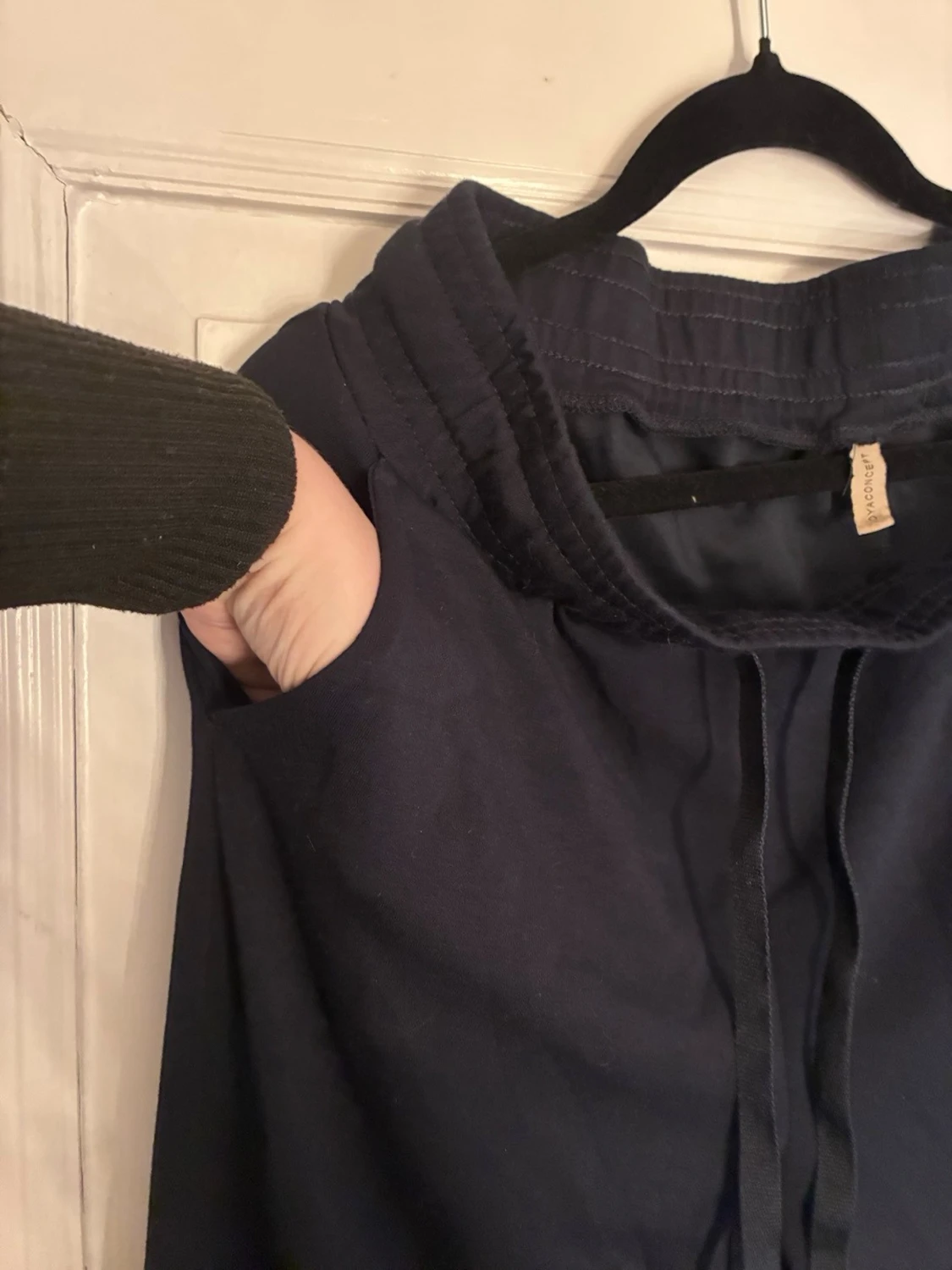 Mörkblå mjukisbyxor från Soyaconcept - 3