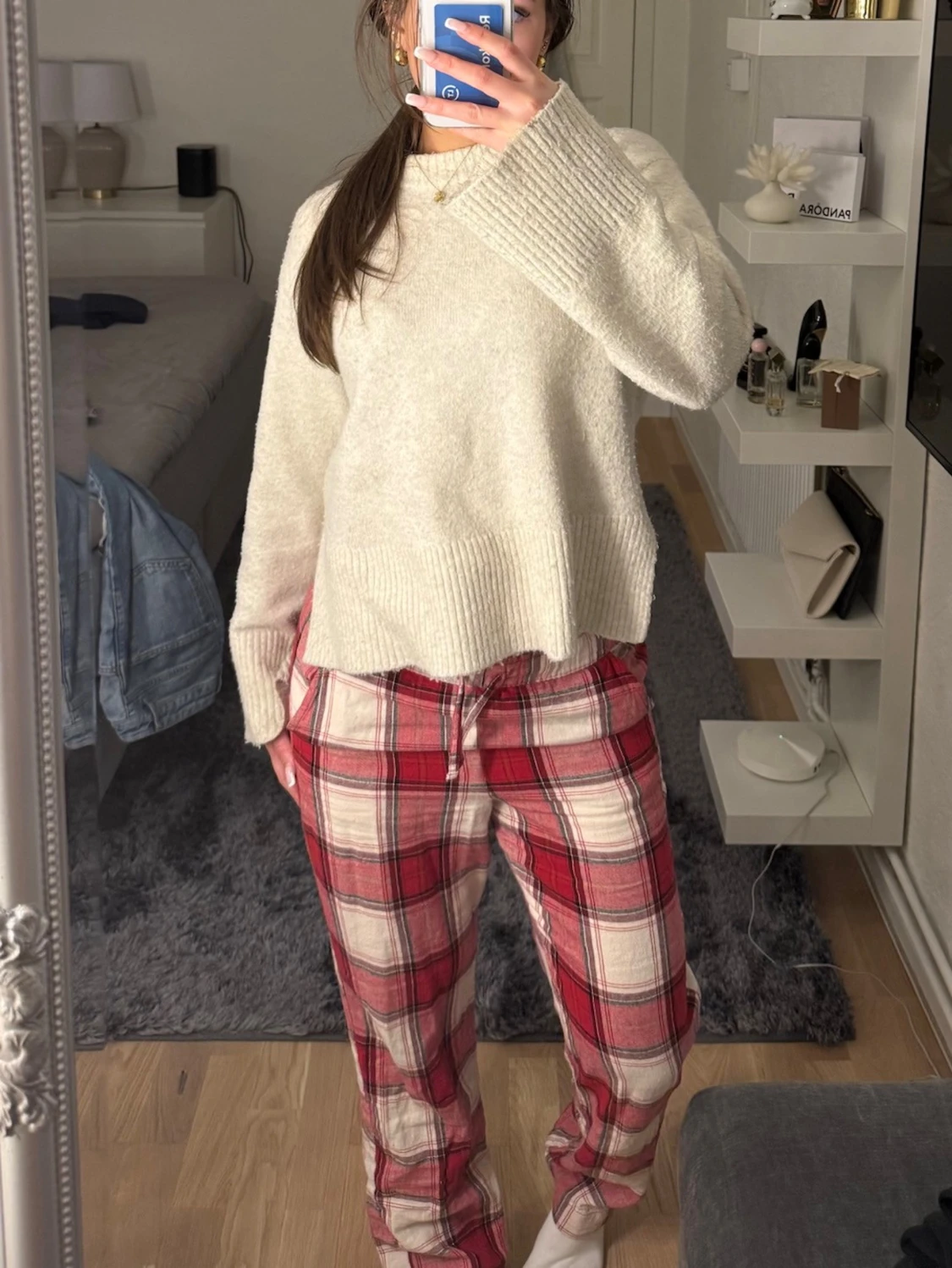 Rödrutiga pyjamasbyxor 