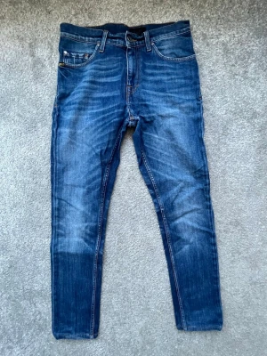 Tiger Of Sweden  - Säljer dessa Tiger Of Sweden jeans då de inte passar längre | jeansen är slim fit och storleken är W30 L30