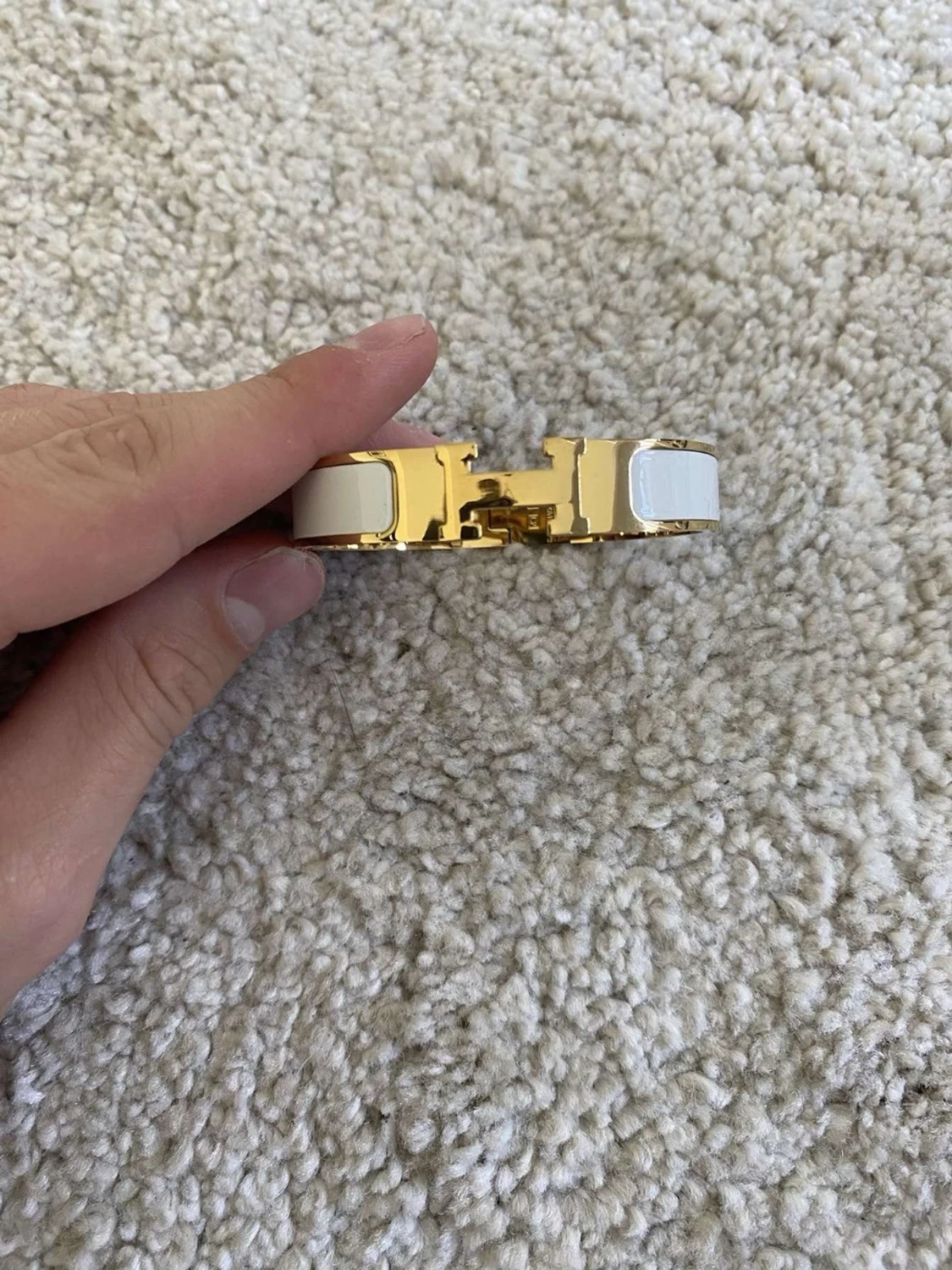 vitt och guldigt armband - 1