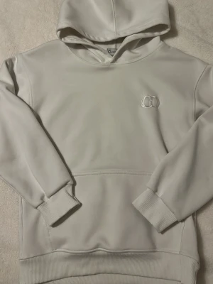 Vit hoodie från CD - God skick, Xs-S . 