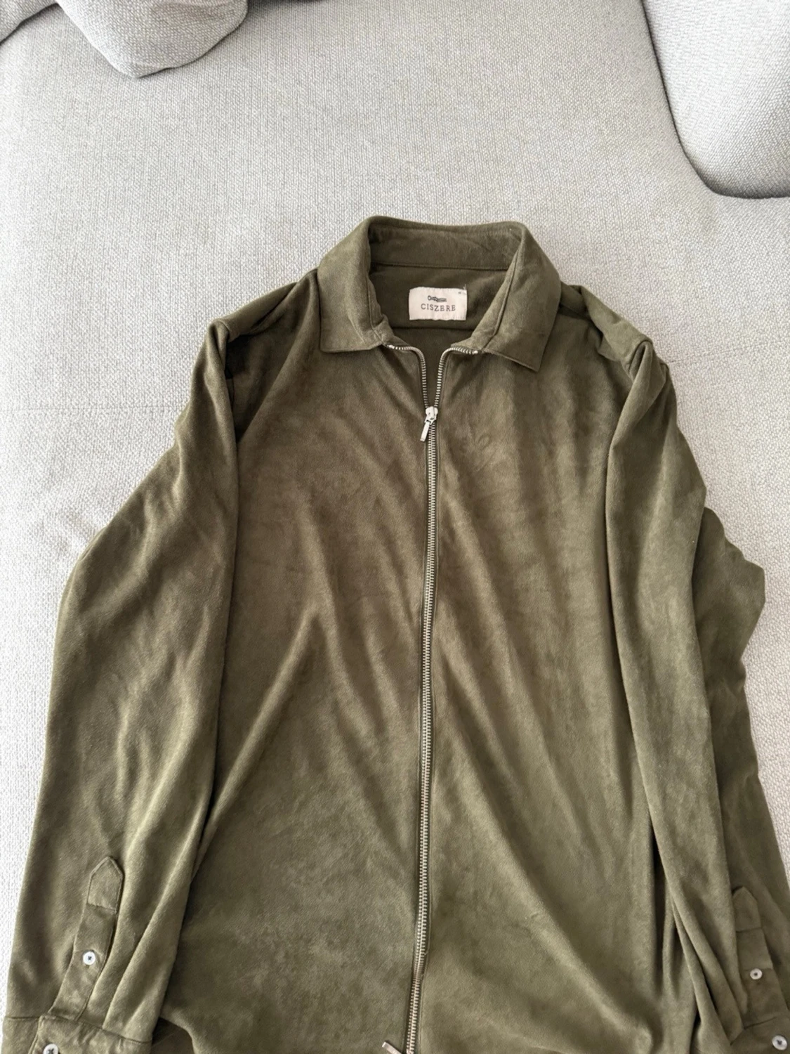 Olivgrön overshirt från Ciszere - 2