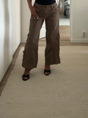 BDG Y2K Low-Rise Cargo Pants - Slutsålda