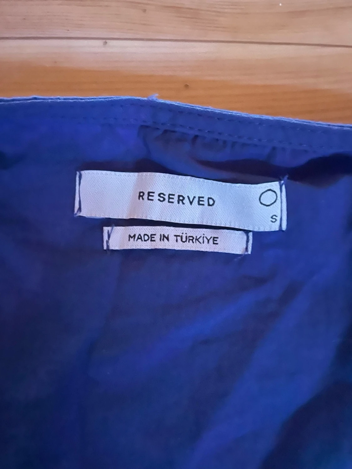 Blå volangblus från Reserved - 1