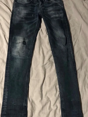 Dondup George - Riktigt schysta jeans från dondup skick 10/10 nästan aldrig använda 😄