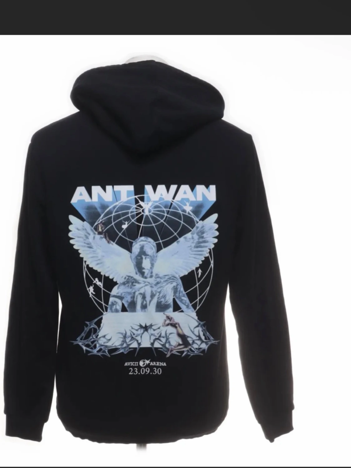 Svart Ant Wan hoodie  - 1