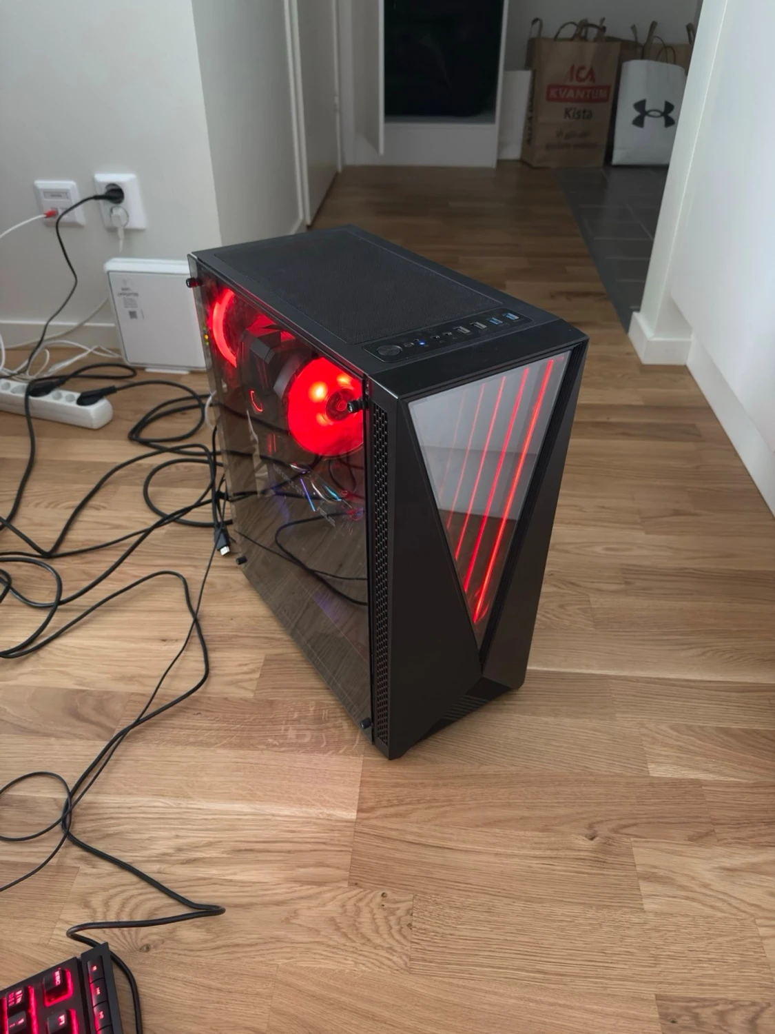 Gamingdator + setup - 2